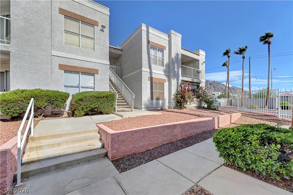 6800 Lake Mead, Las Vegas, NV 89156