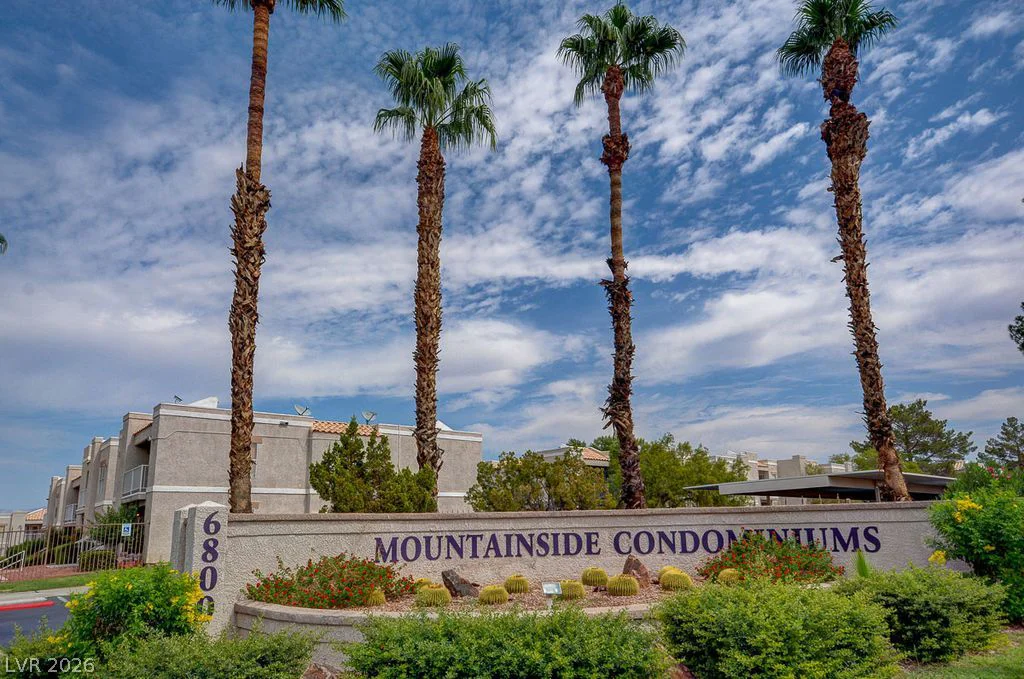 6800 Lake Mead, Las Vegas, NV 89156