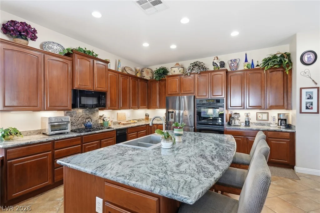 6883 May Basket, Las Vegas, NV 89131