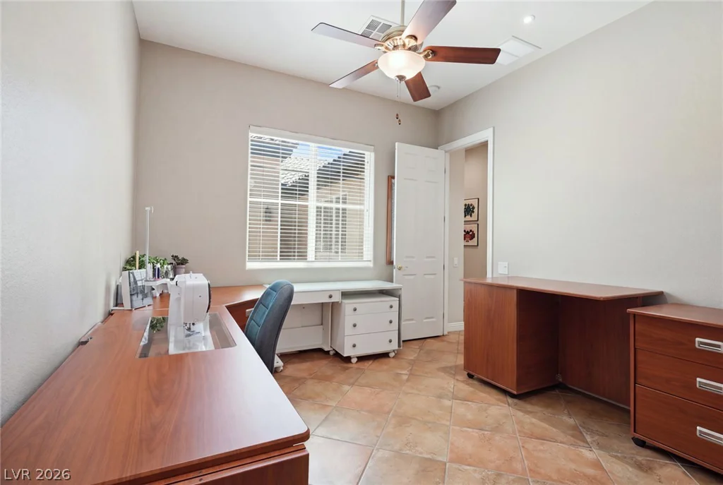 6883 May Basket, Las Vegas, NV 89131