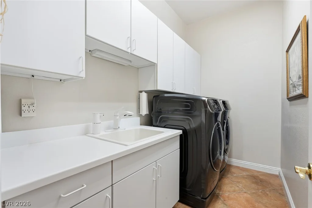 6883 May Basket, Las Vegas, NV 89131