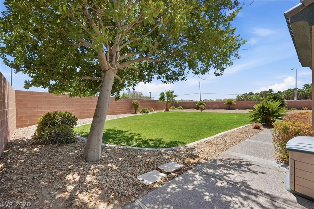 6883 May Basket, Las Vegas, NV 89131
