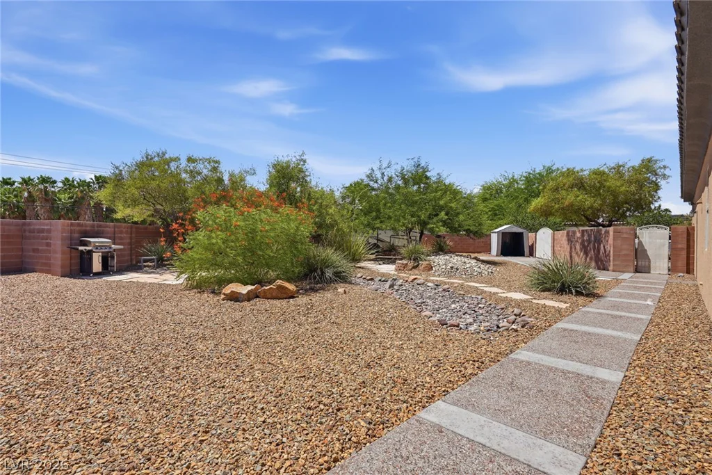 6883 May Basket, Las Vegas, NV 89131