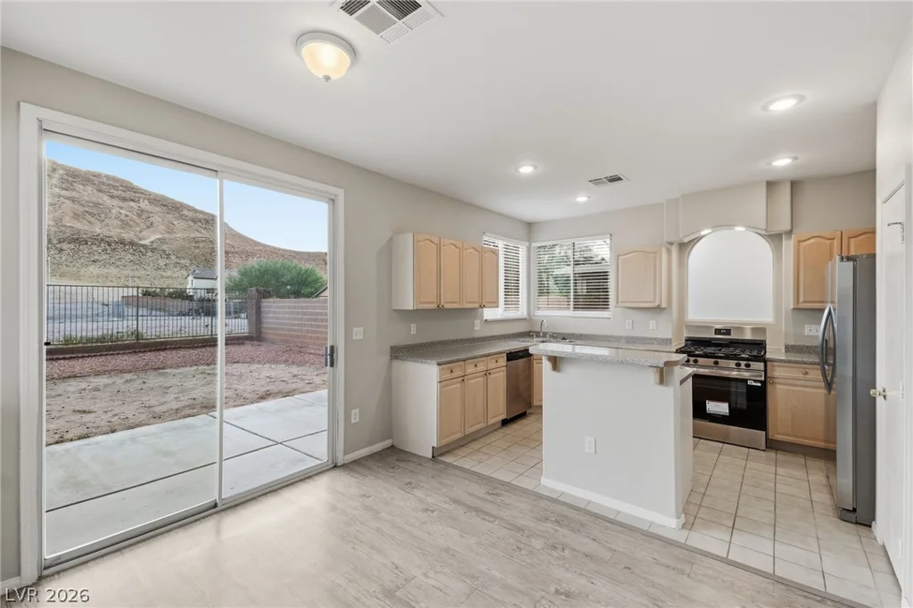97 Bowler Springs, Las Vegas, NV 89148