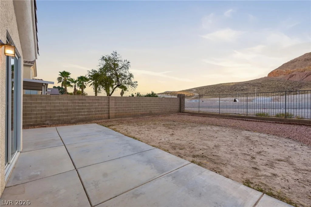 97 Bowler Springs, Las Vegas, NV 89148