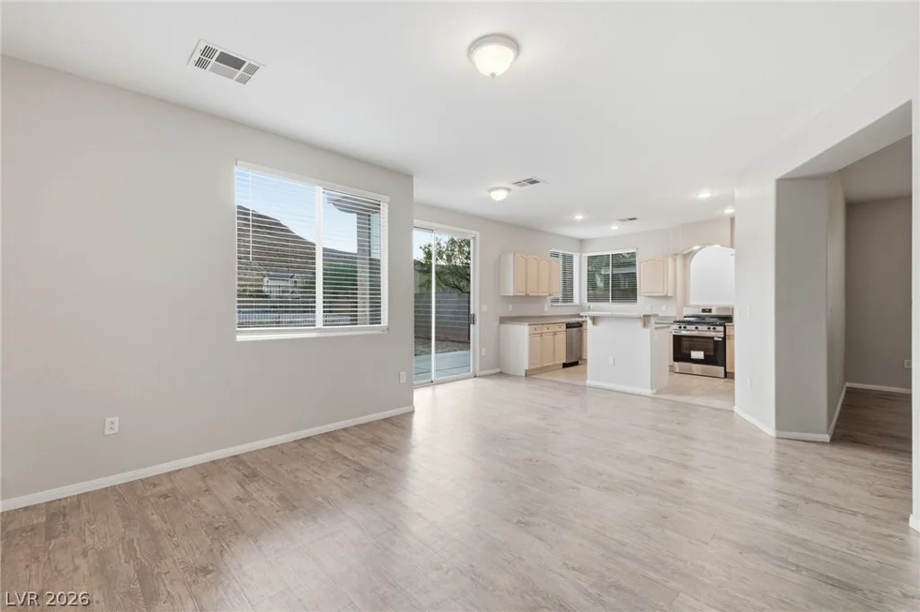 97 Bowler Springs, Las Vegas, NV 89148