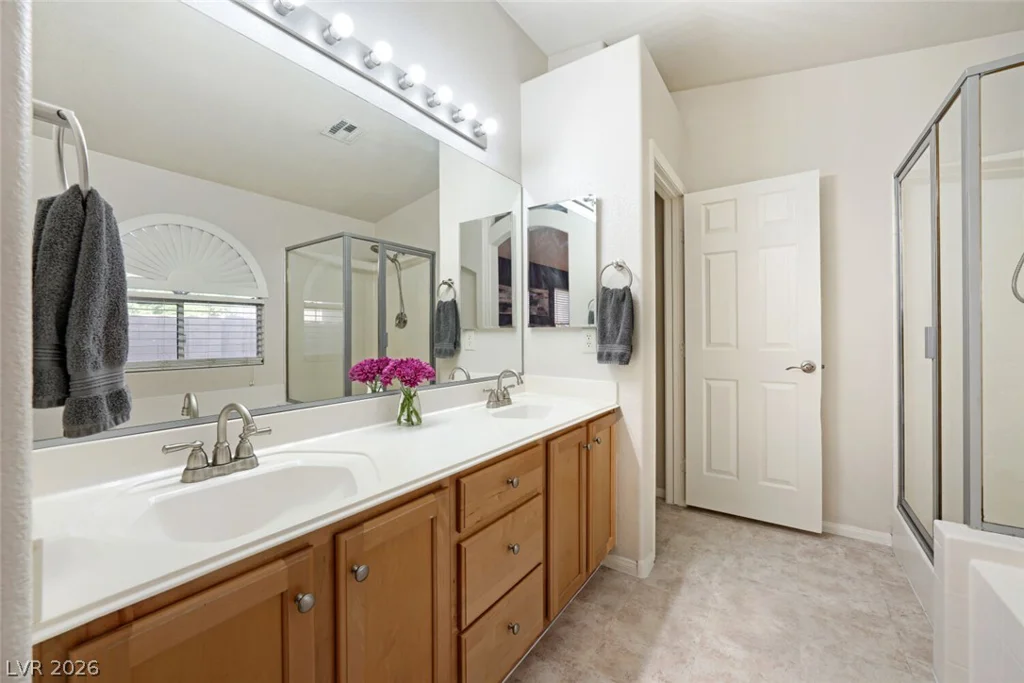 3488 Cherbourg, Las Vegas, NV 89141