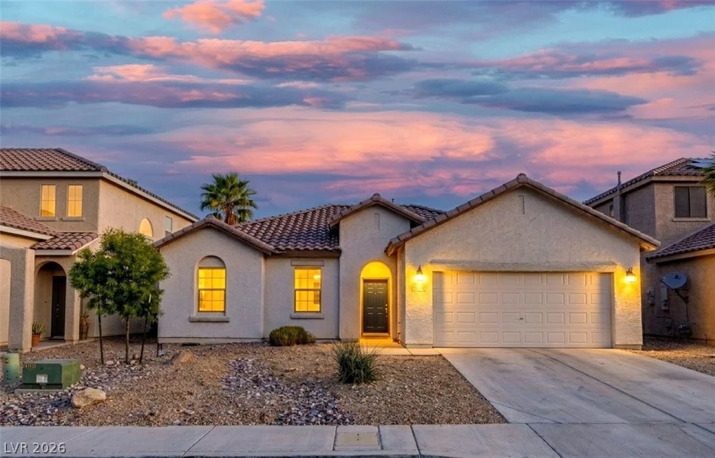 5319 Crestpoint Watch, North Las Vegas, NV 89031