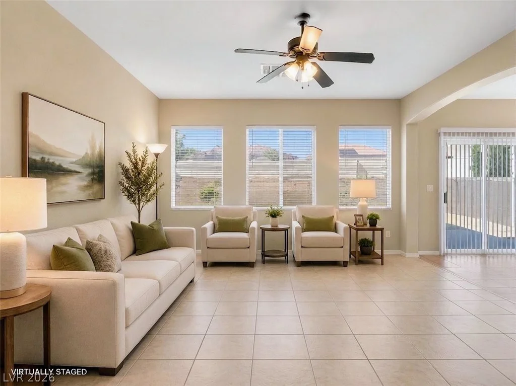 5319 Crestpoint Watch, North Las Vegas, NV 89031
