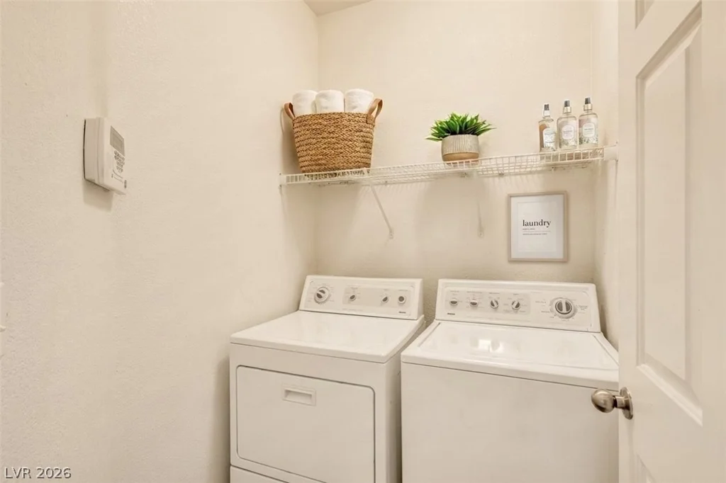 5319 Crestpoint Watch, North Las Vegas, NV 89031