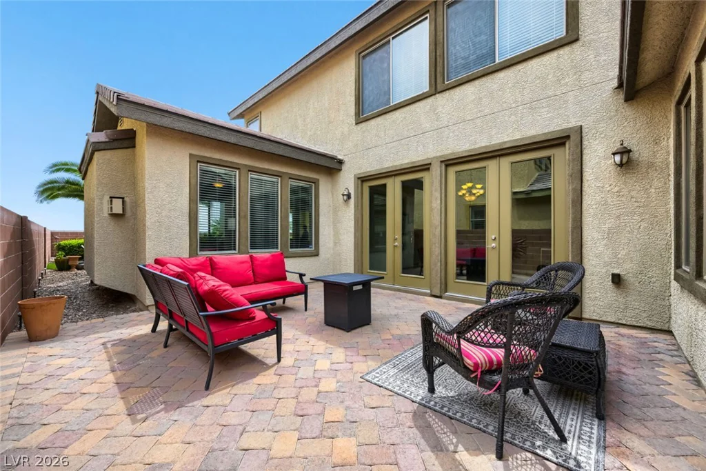 8304 Seven Falls, North Las Vegas, NV 89085
