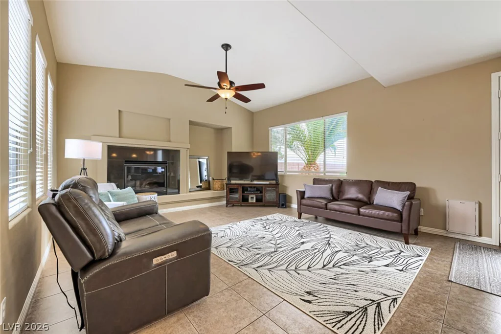 8304 Seven Falls, North Las Vegas, NV 89085