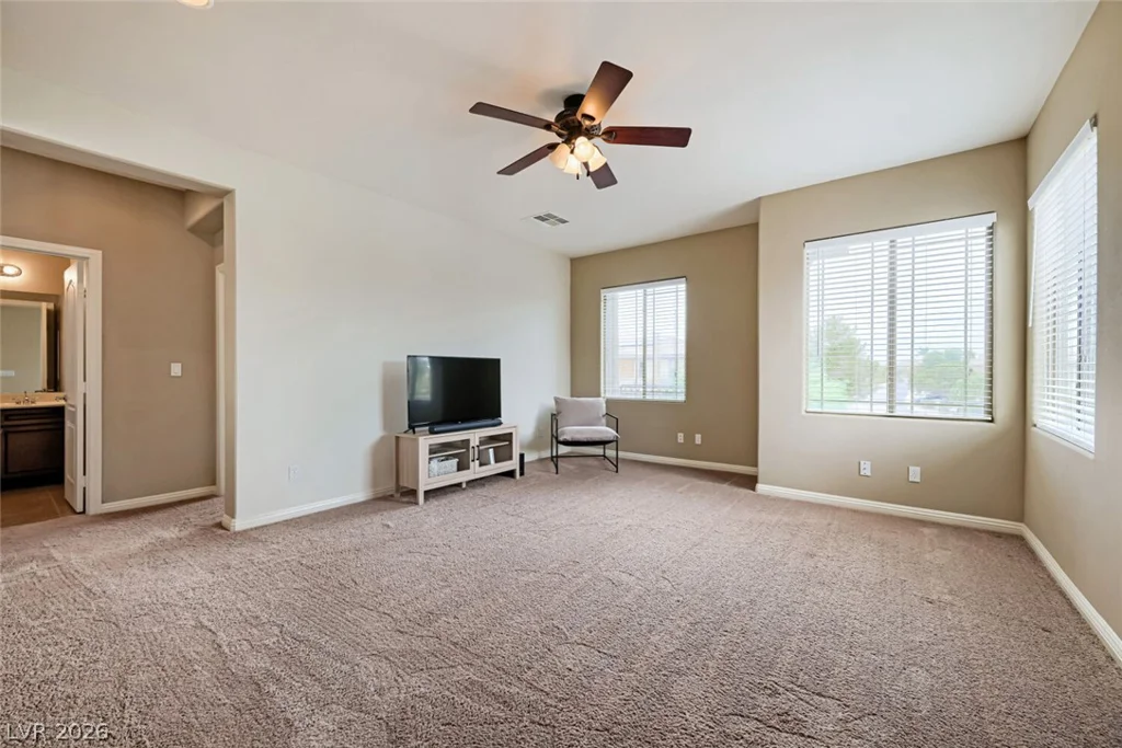 8304 Seven Falls, North Las Vegas, NV 89085