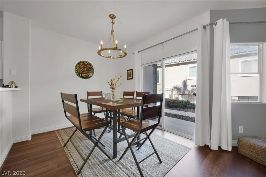 2000 Quarry Ridge, Las Vegas, NV 89117