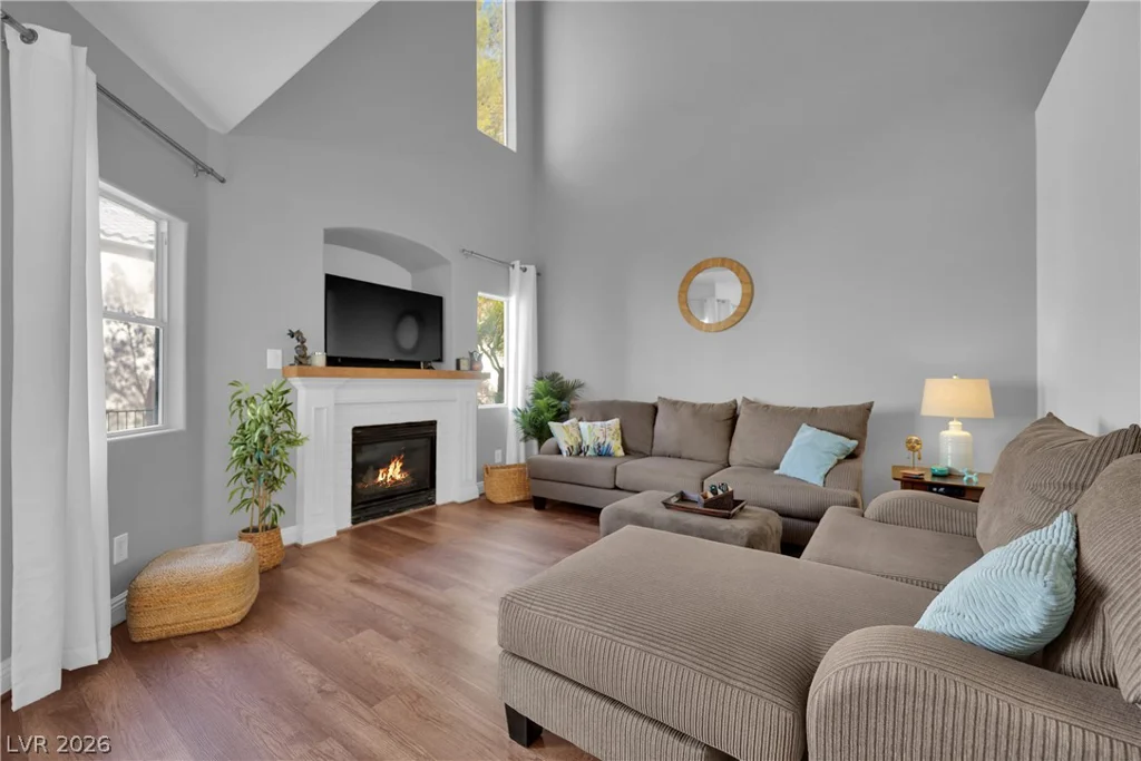 2000 Quarry Ridge, Las Vegas, NV 89117