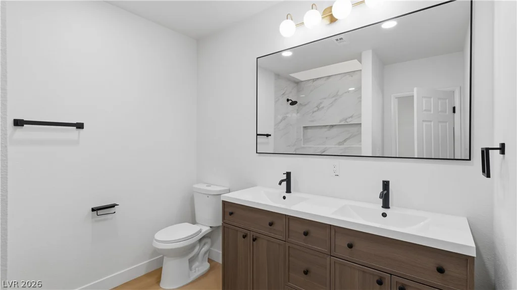 251 Cimarron, Las Vegas, NV 89145