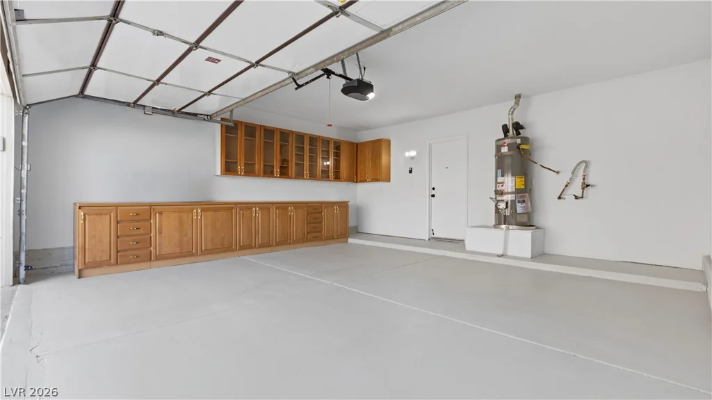 251 Cimarron, Las Vegas, NV 89145