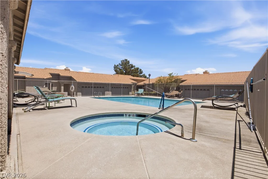 251 Cimarron, Las Vegas, NV 89145