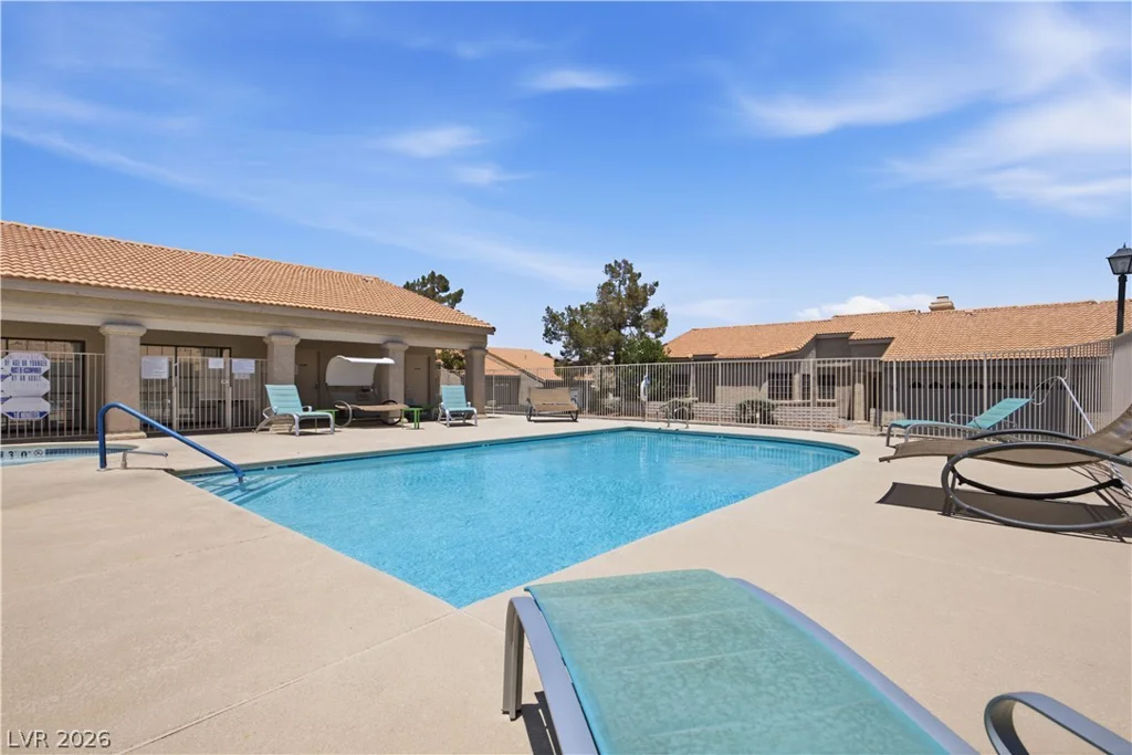 251 Cimarron, Las Vegas, NV 89145