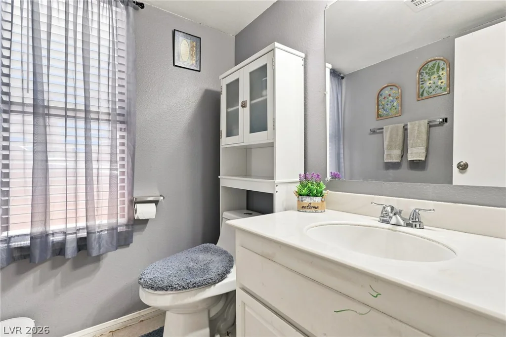 1907 Viking, Las Vegas, NV 89169
