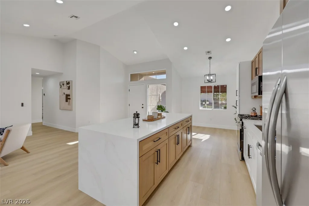 2448 Sunup, Las Vegas, NV 89134