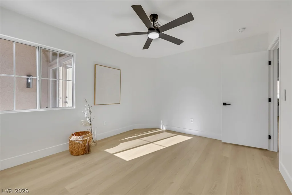2448 Sunup, Las Vegas, NV 89134