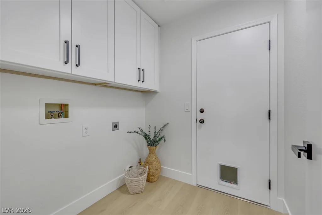 2448 Sunup, Las Vegas, NV 89134