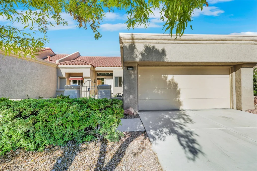 2448 Sunup, Las Vegas, NV 89134