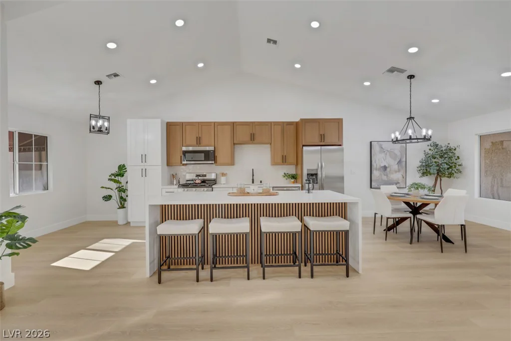 2448 Sunup, Las Vegas, NV 89134