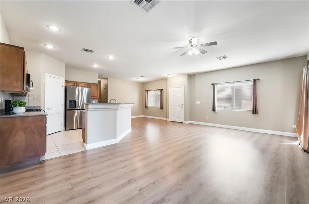 1080 Slate Crossing, Henderson, NV 89002