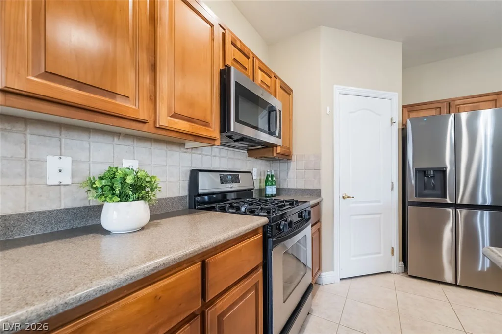 1080 Slate Crossing, Henderson, NV 89002