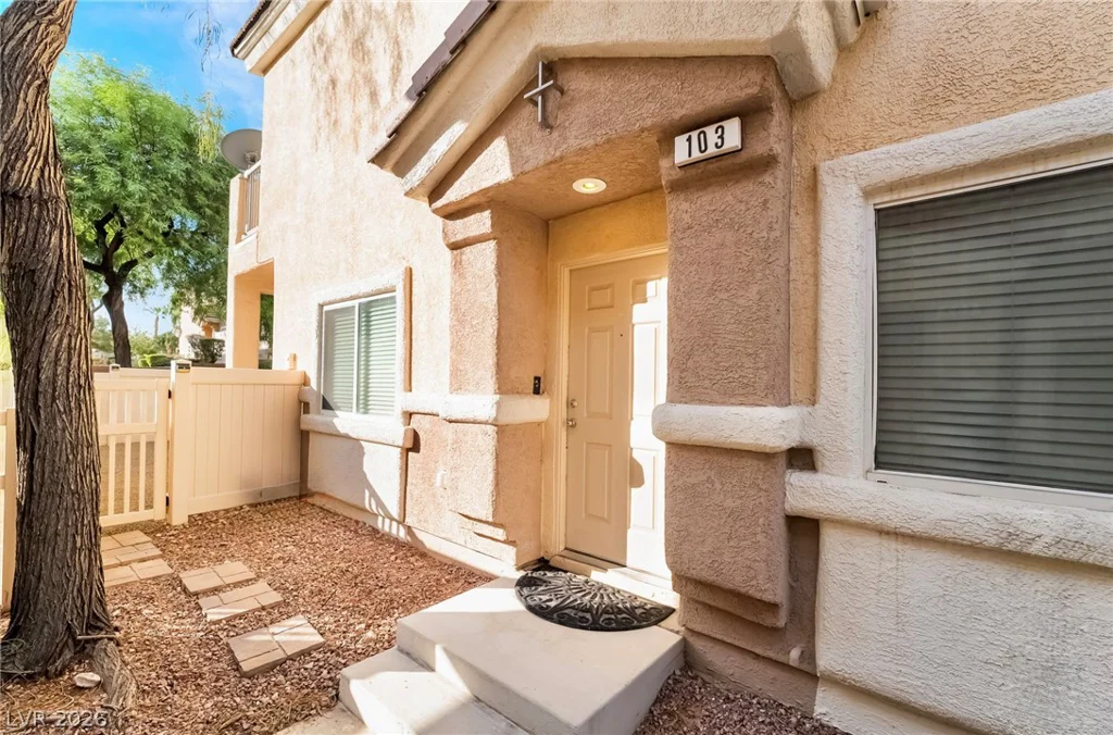 1080 Slate Crossing, Henderson, NV 89002