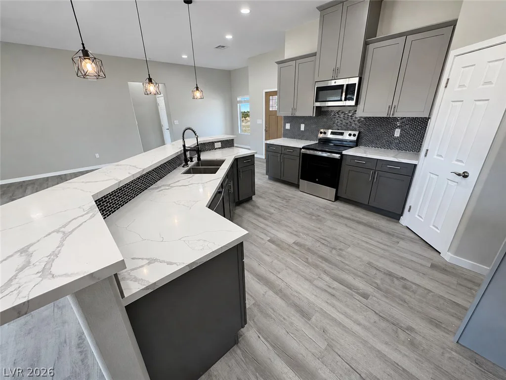 6141 Lisa, Pahrump, NV 89048