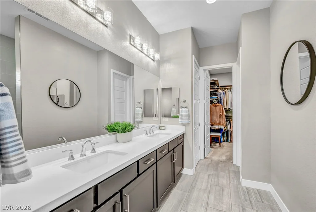 11584 Painted Chasm Way, Las Vegas, NV 89138