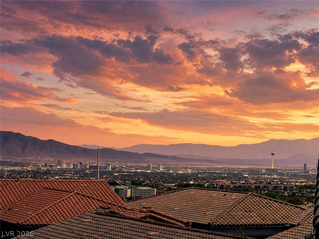11584 Painted Chasm Way, Las Vegas, NV 89138
