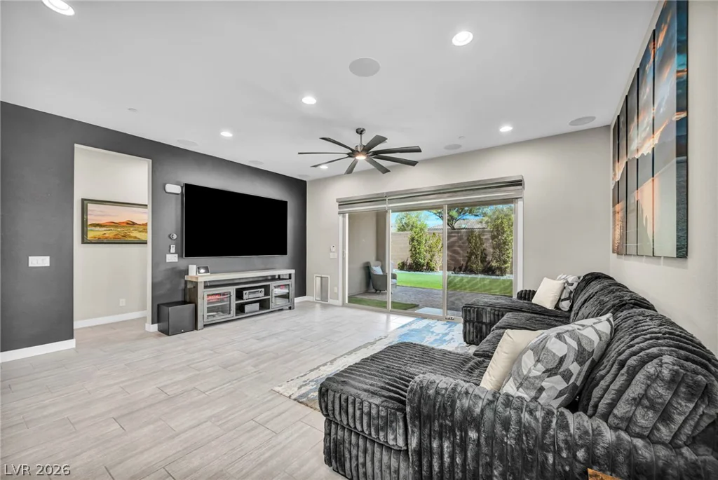 11584 Painted Chasm Way, Las Vegas, NV 89138