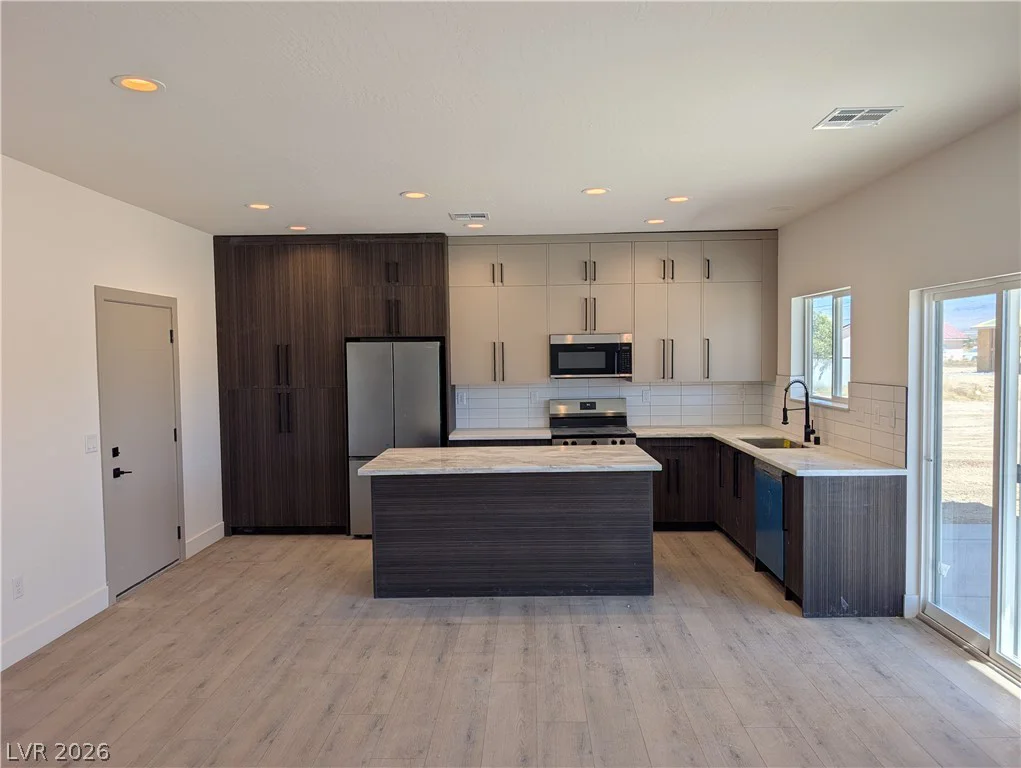 2886 Mount Charleston, Pahrump, NV 89048