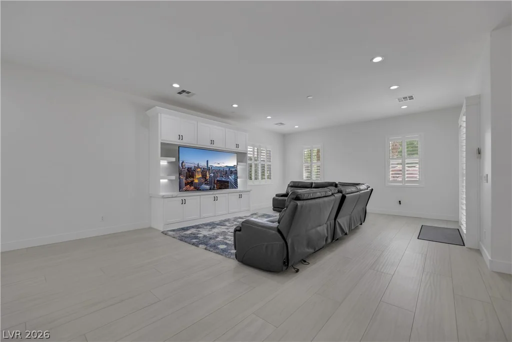 7364 Parading Pokey, Las Vegas, NV 89131