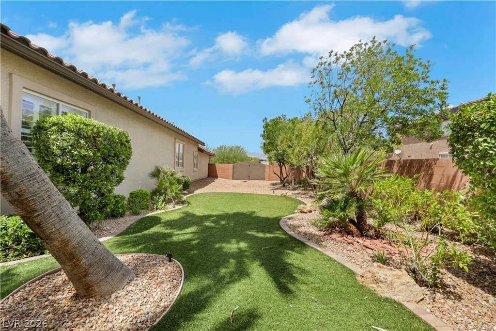 7364 Parading Pokey, Las Vegas, NV 89131