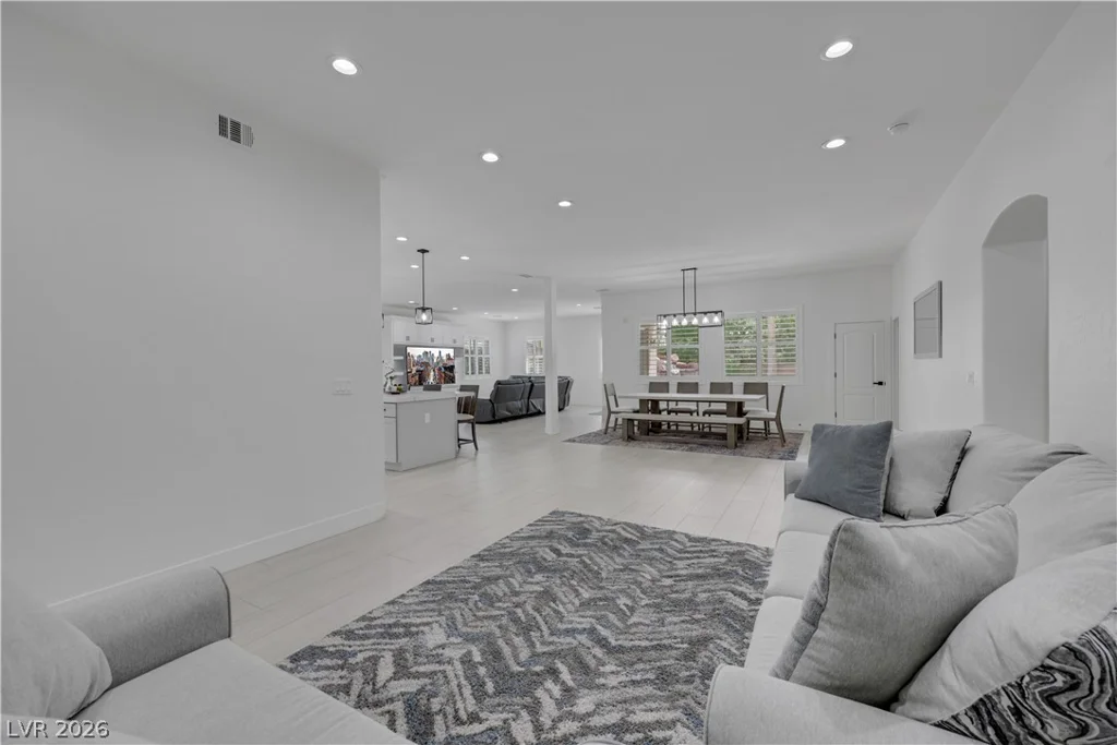 7364 Parading Pokey, Las Vegas, NV 89131