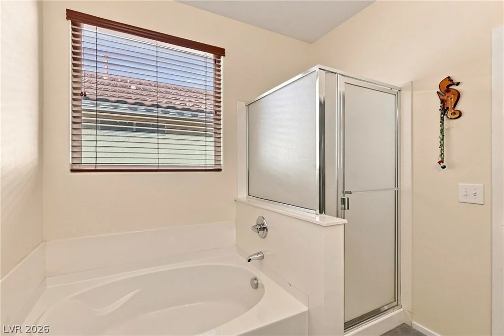 3160 McLennan, North Las Vegas, NV 89081