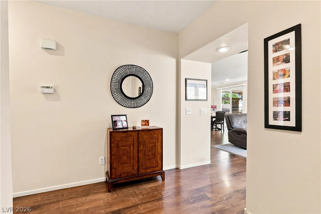 3160 McLennan, North Las Vegas, NV 89081