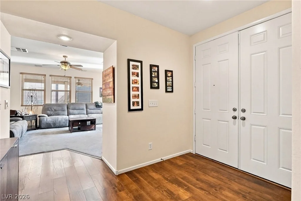 3160 McLennan, North Las Vegas, NV 89081