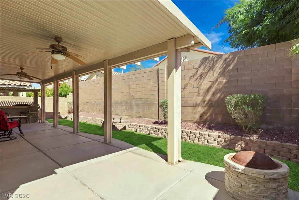 3160 McLennan, North Las Vegas, NV 89081