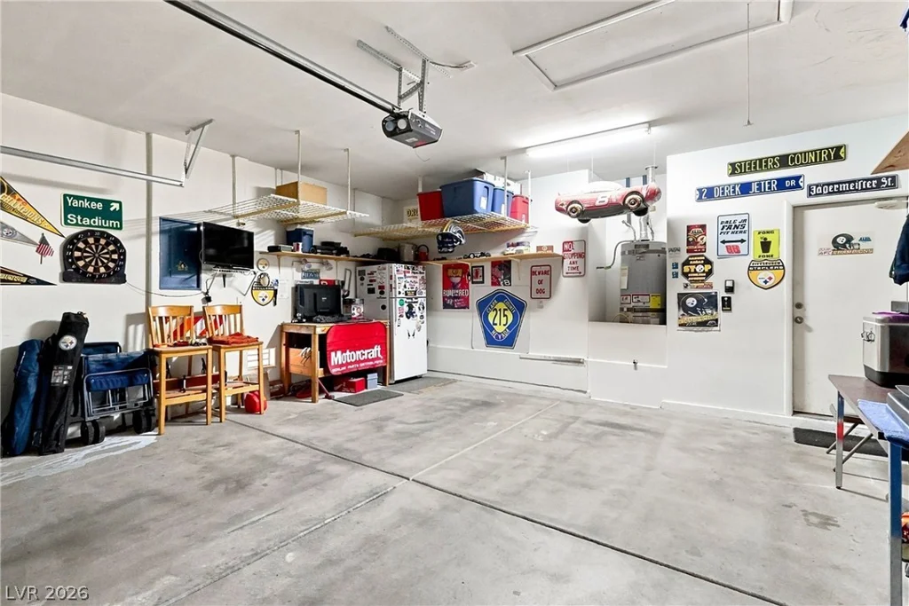 3160 McLennan, North Las Vegas, NV 89081