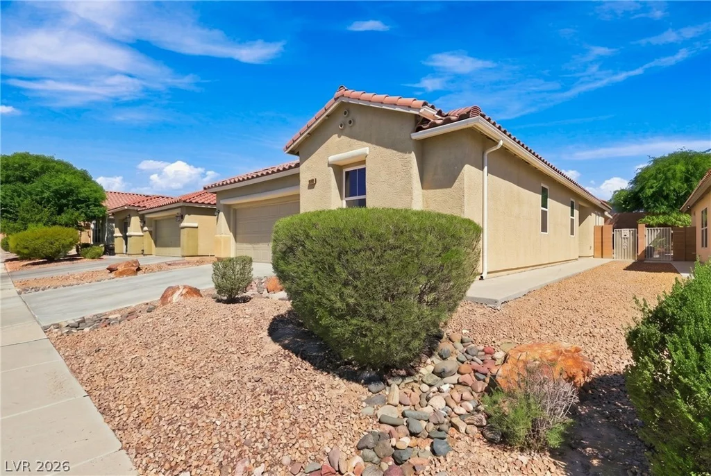 3160 McLennan, North Las Vegas, NV 89081