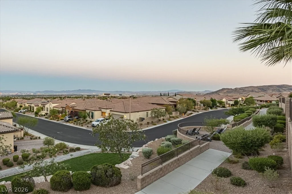 36 Berneri, Las Vegas, NV 89138
