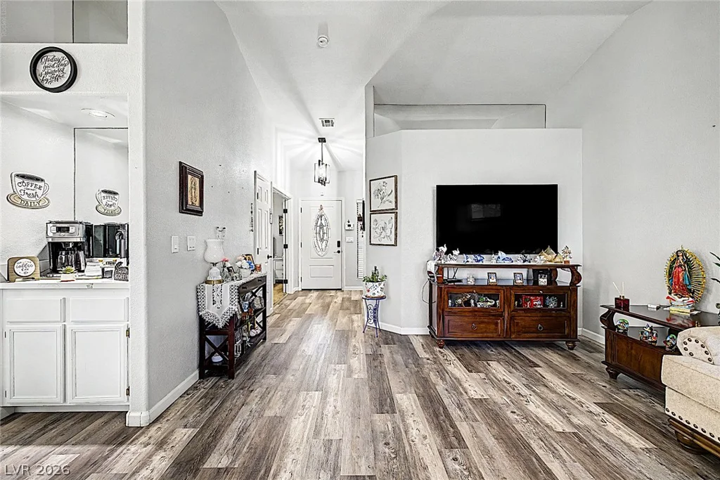 2035 Warm Springs, Las Vegas, NV 89119