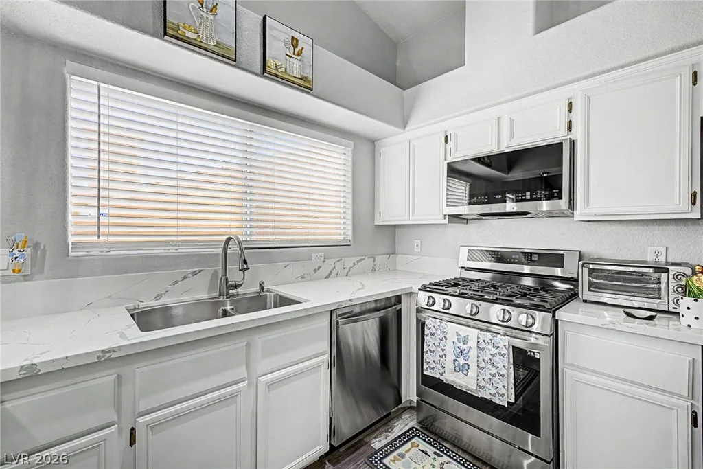 2035 Warm Springs, Las Vegas, NV 89119
