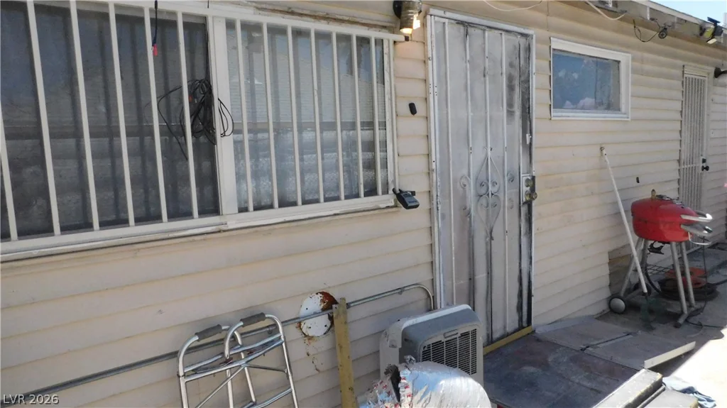 1147 15th, Las Vegas, NV 89104